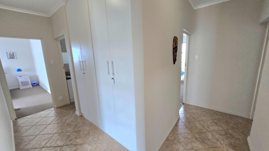 3 Bedroom Property for Sale in Franskraal Western Cape